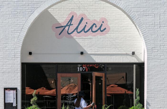 Những khuyến mãi hấp dẫn không thể bỏ lỡ cho mùa du lịch